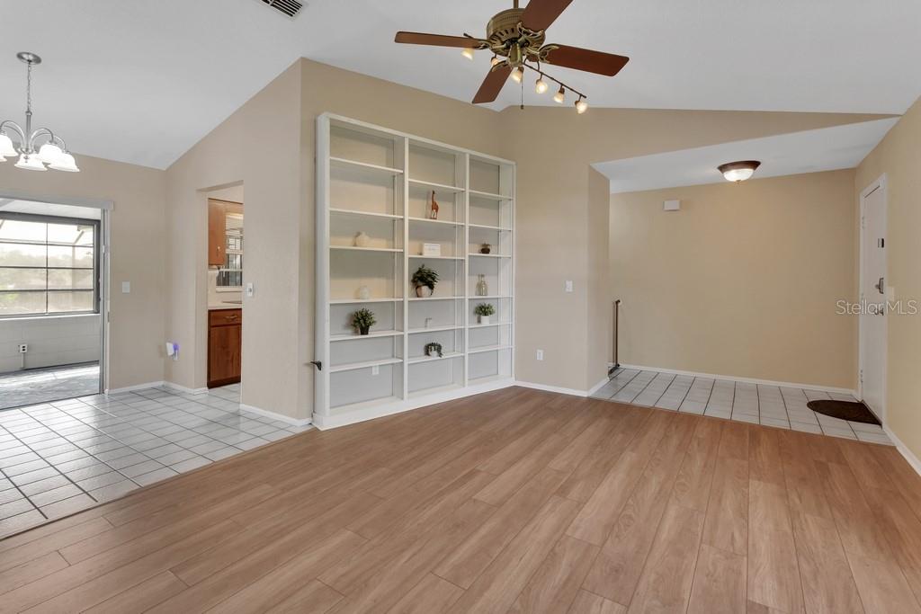 3018 BONKIRK DR — photo 6