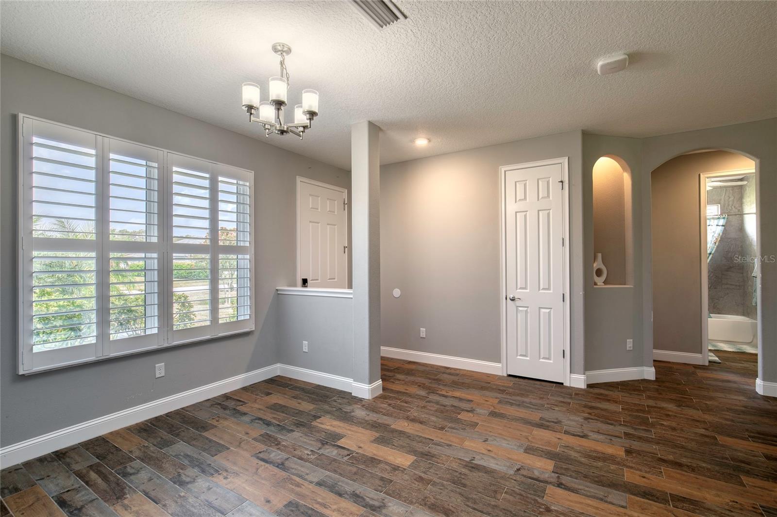 56 THORNHILL CHASE CIR — photo 11