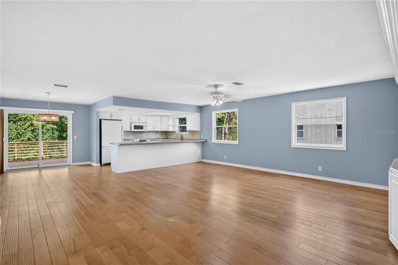 51 SANDPIPER CIR — photo 6