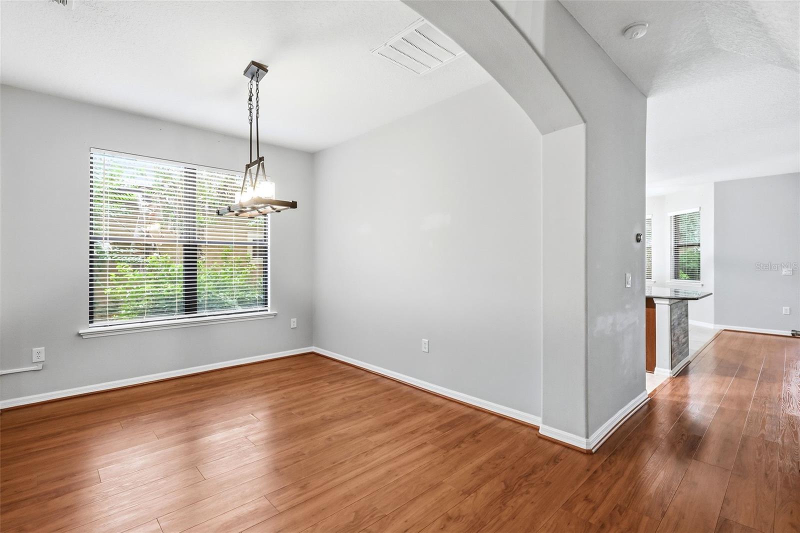 109 ELISSAR DR — photo 12