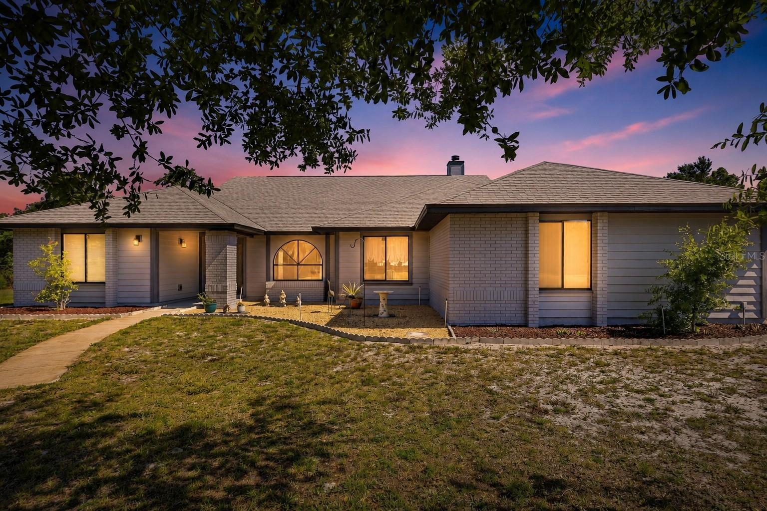 168 COMMUNITY DR — photo 2