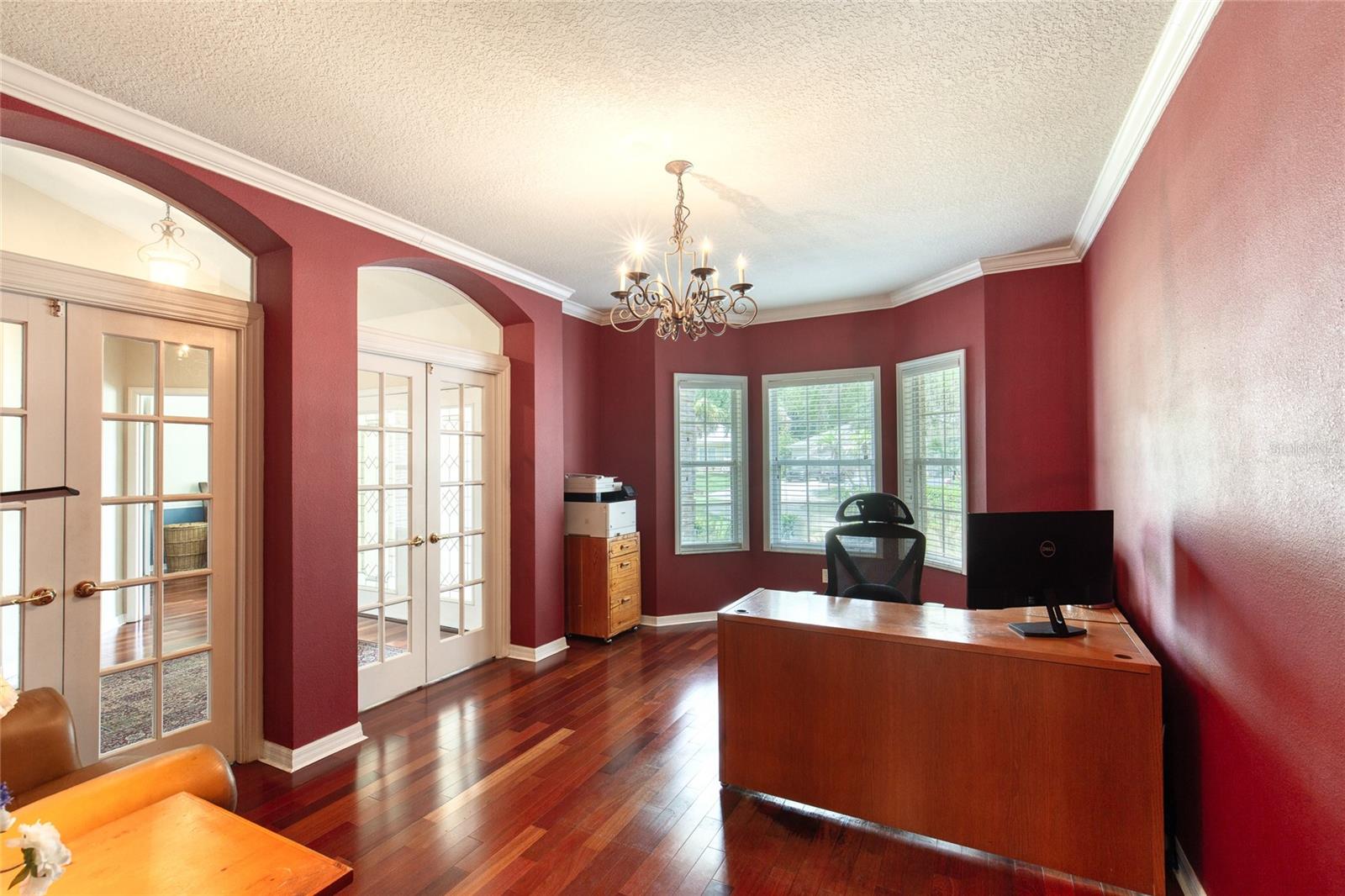 5 WATERCLIFF LN — photo 12