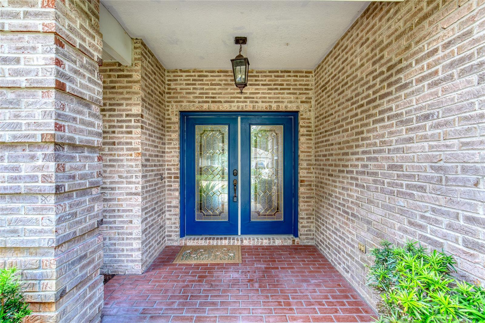 5 WATERCLIFF LN — photo 8