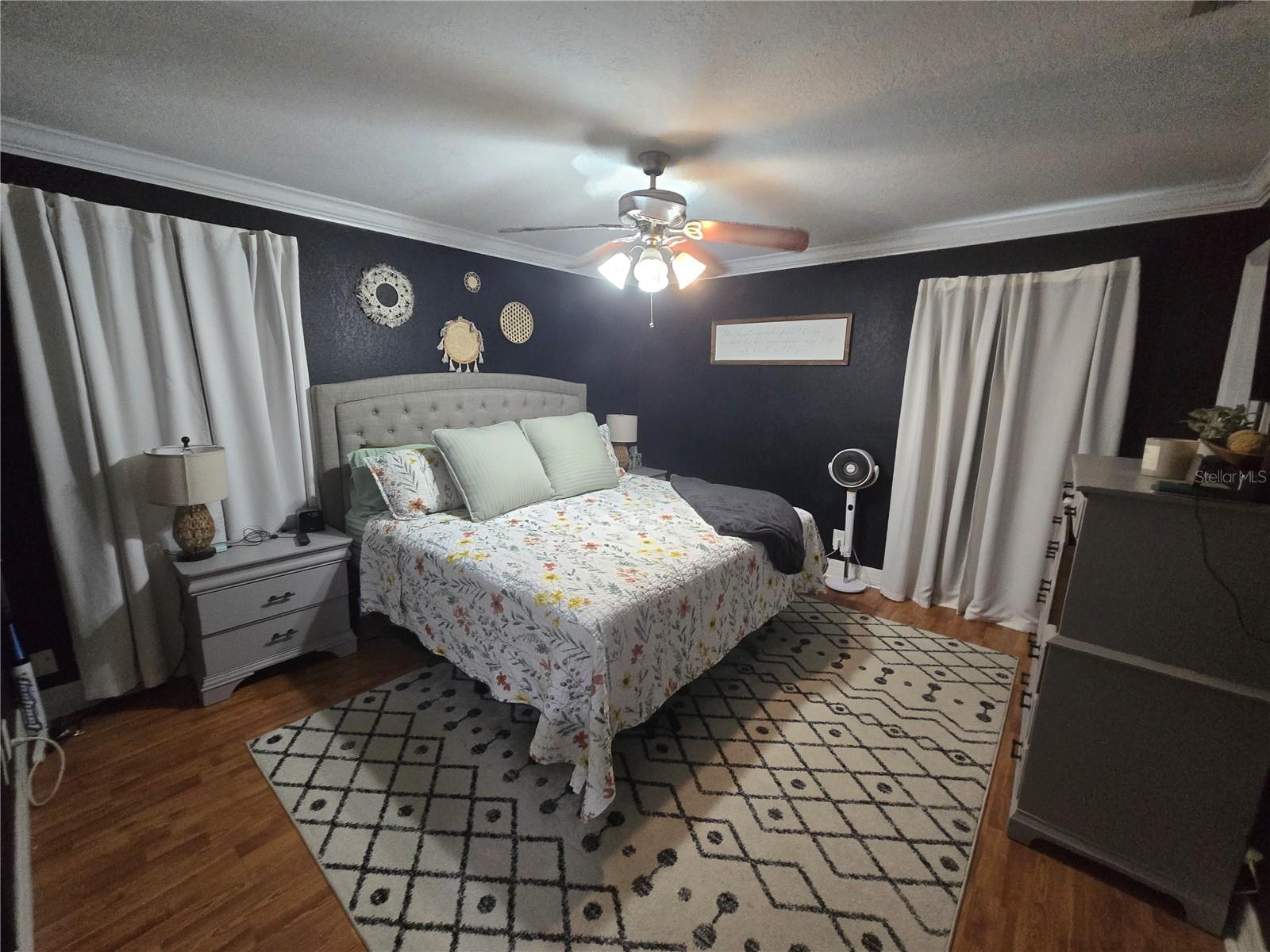 340 S CENTER ST — photo 11