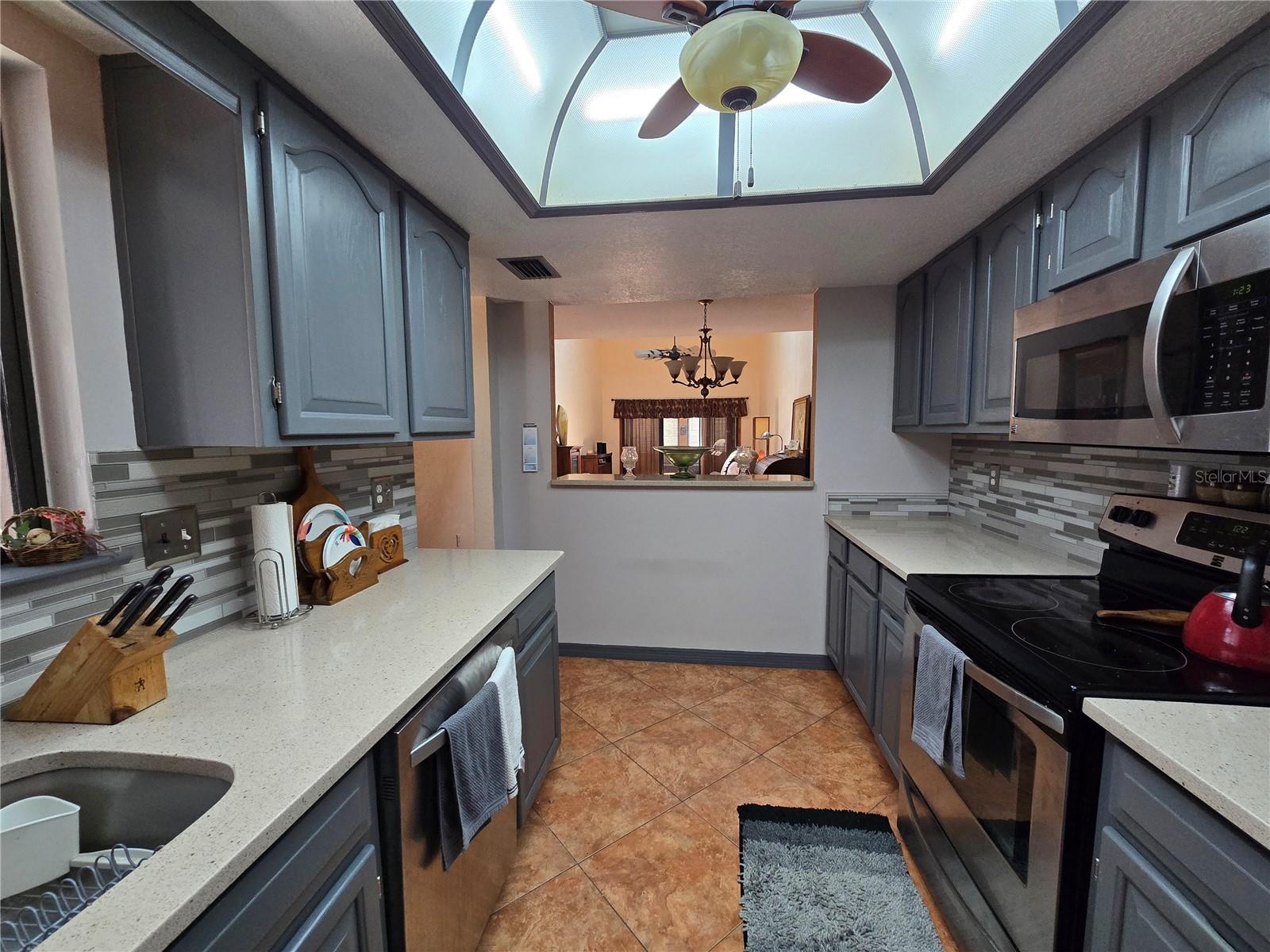 2259 BRANCHWOOD DR — photo 4