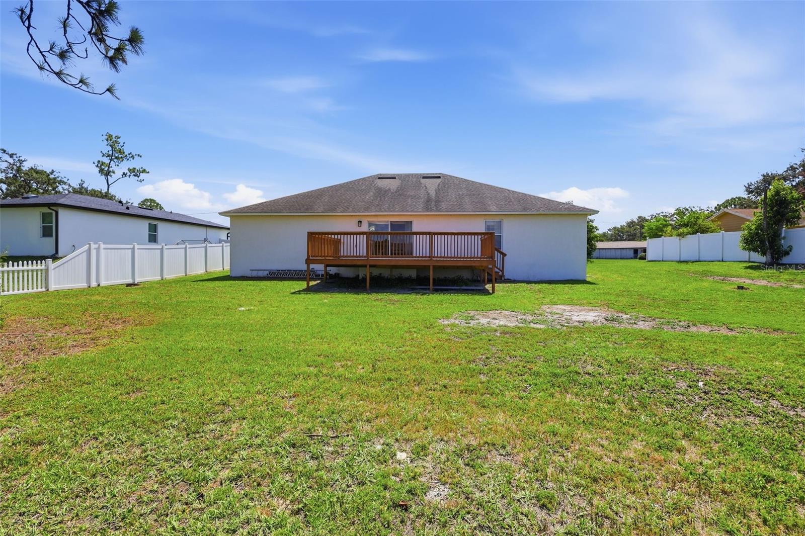 516 GLEN HAVEN DR — photo 10