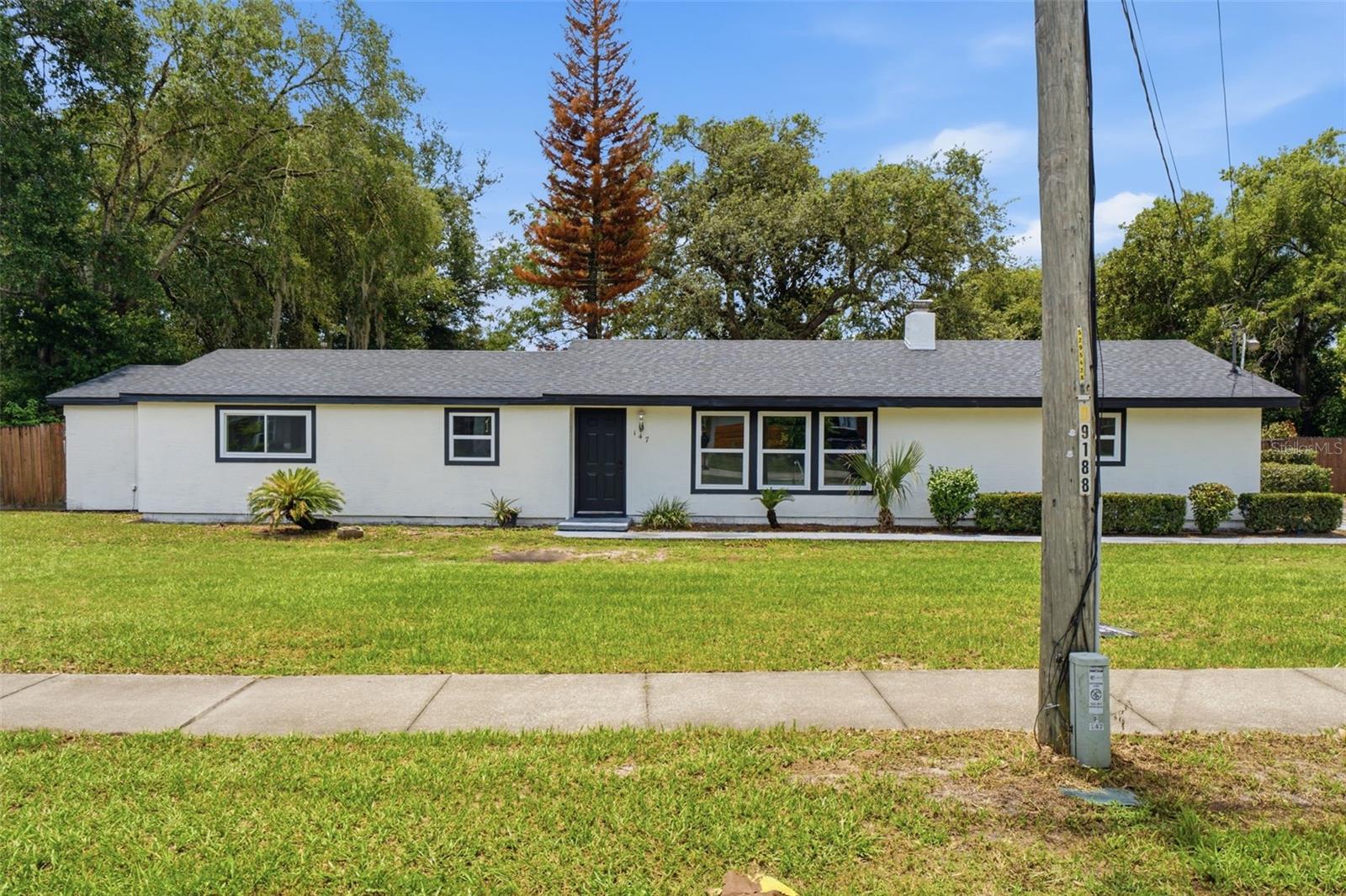 147 COLOMBA RD — photo 2