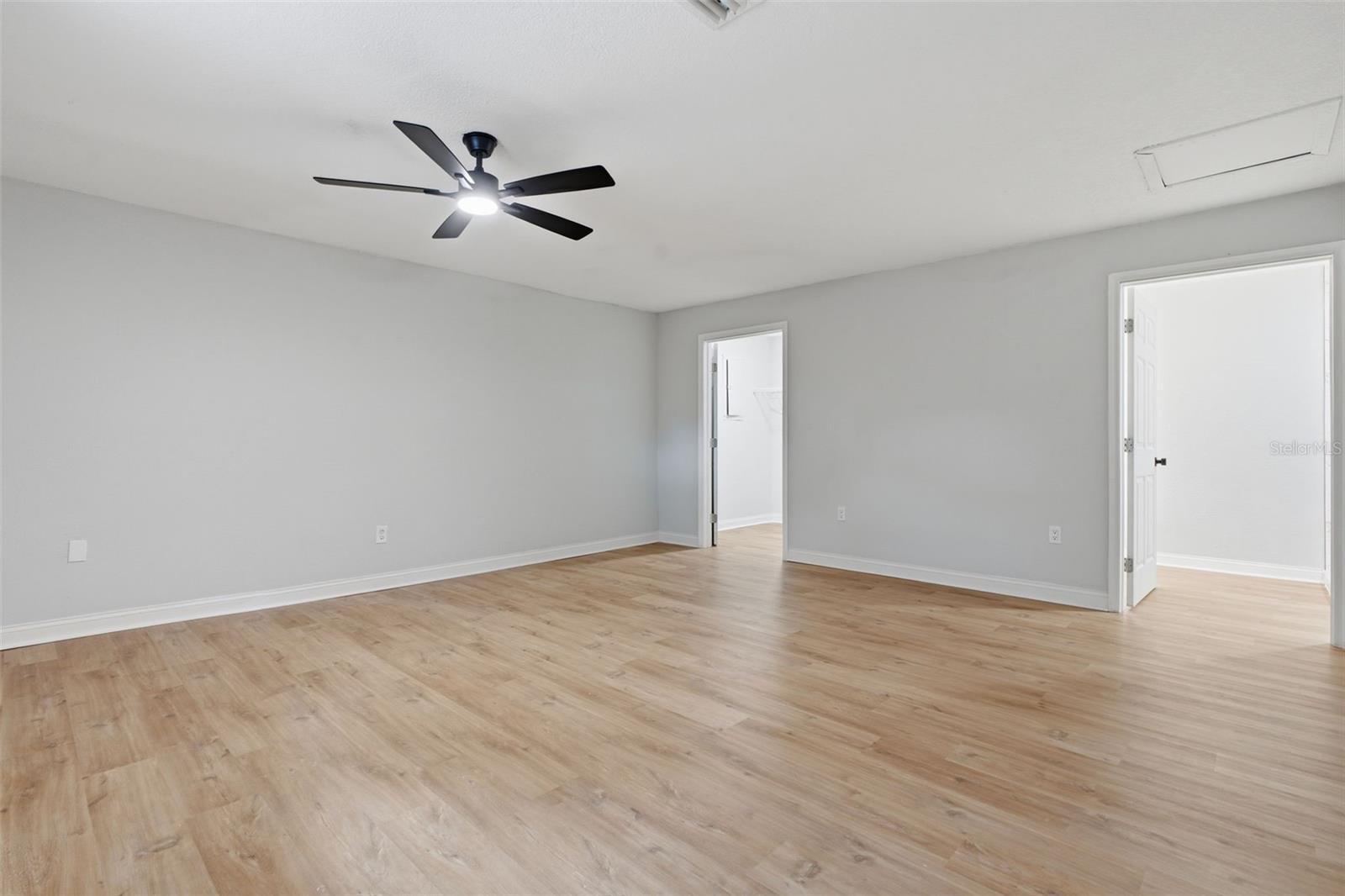 147 COLOMBA RD — photo 12