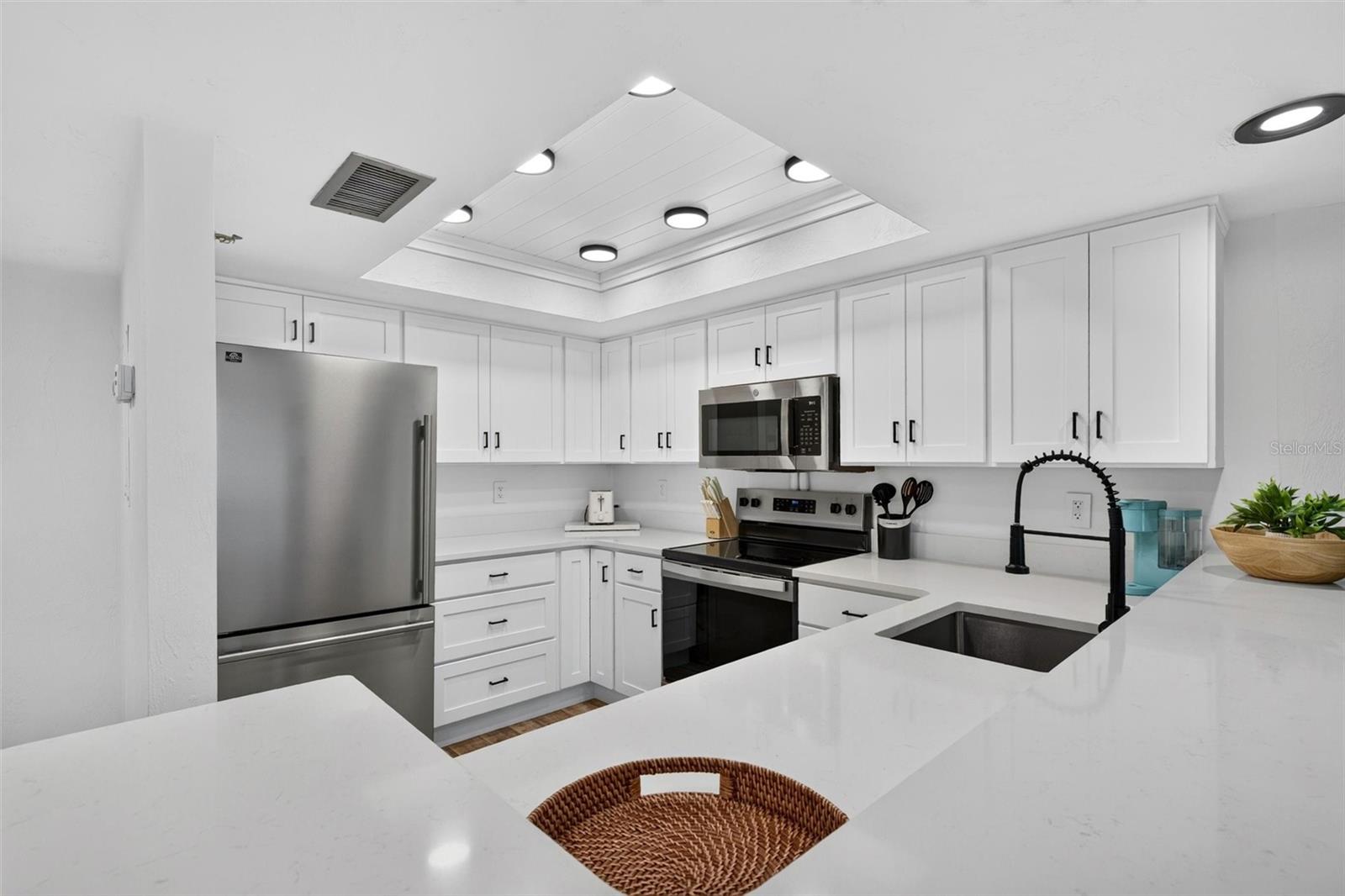 1513 OCEAN SHORE BLVD #10A — photo 6