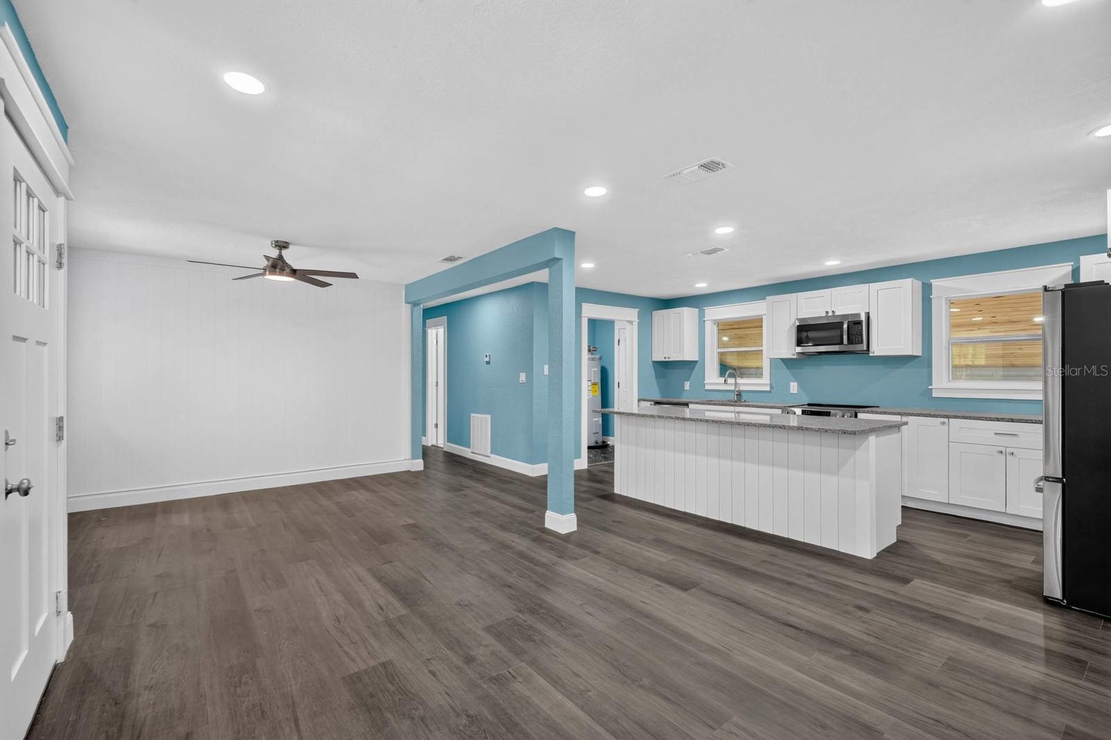 3798 BREEZY CT — photo 10