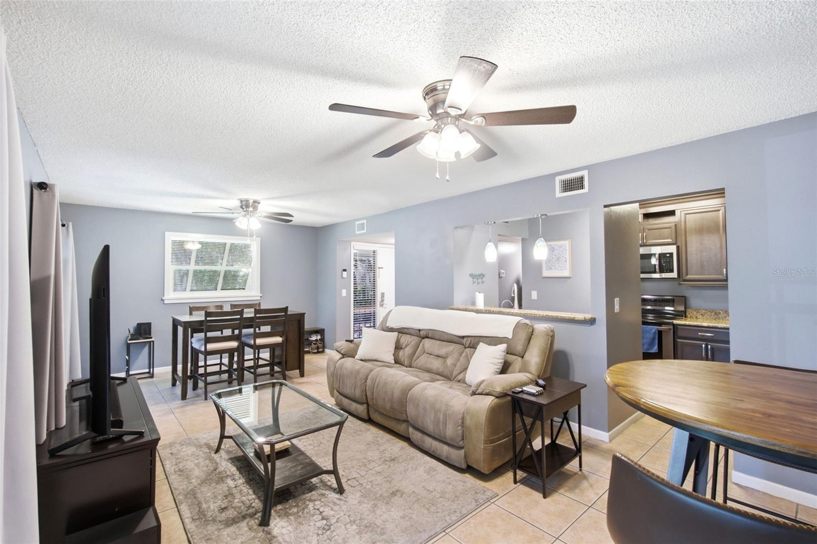 140 ORCHID WOODS CT #1B — photo 5