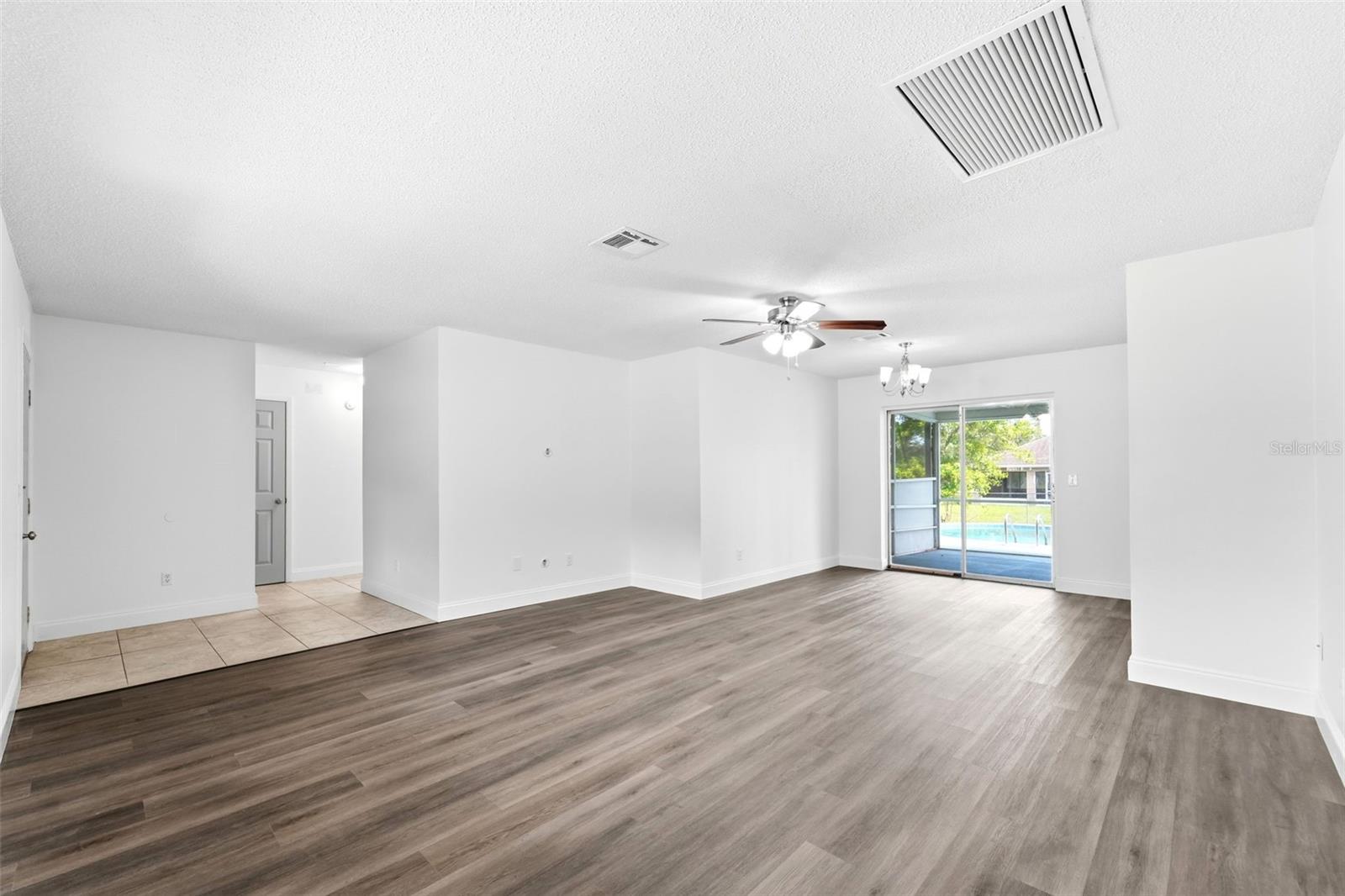 1360 N OLD MILL DR — photo 6