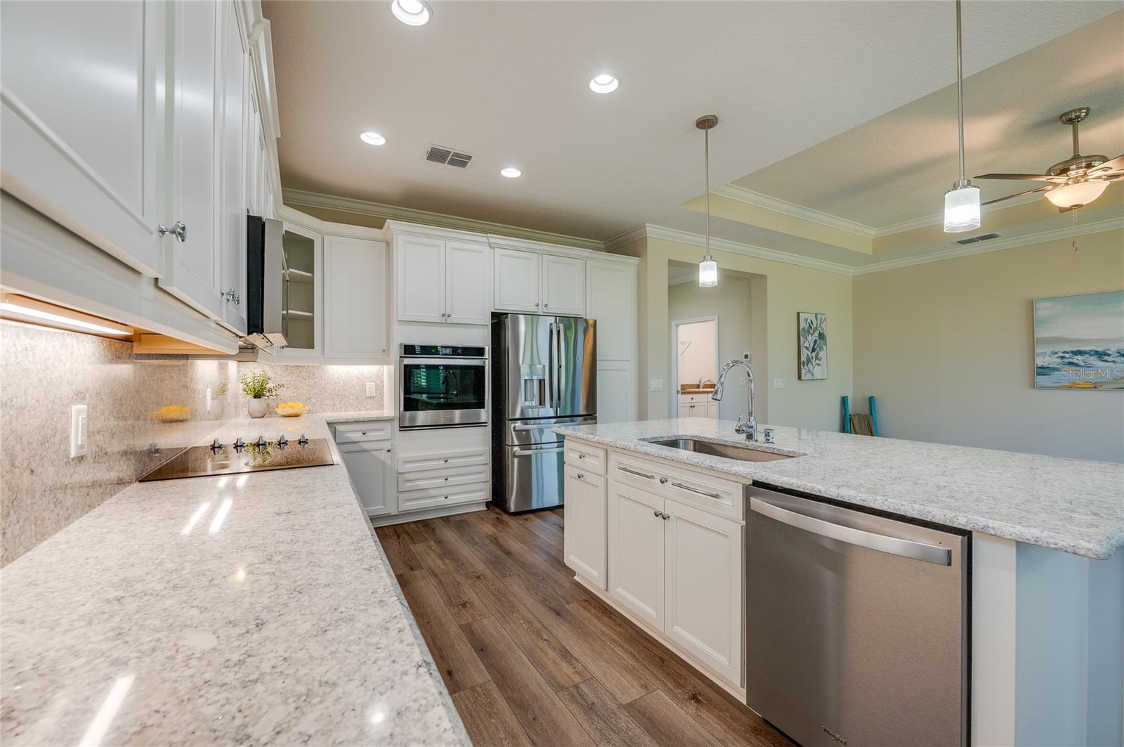 237 SAND BAR LN — photo 11