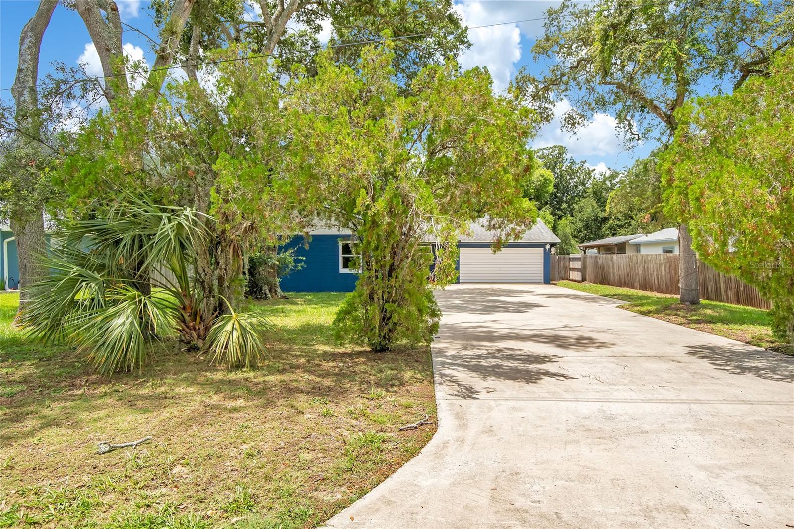 236 MCINTOSH RD — photo 2