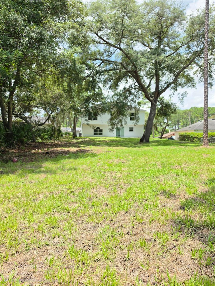 2861 BLACKBURN AVE — photo 3