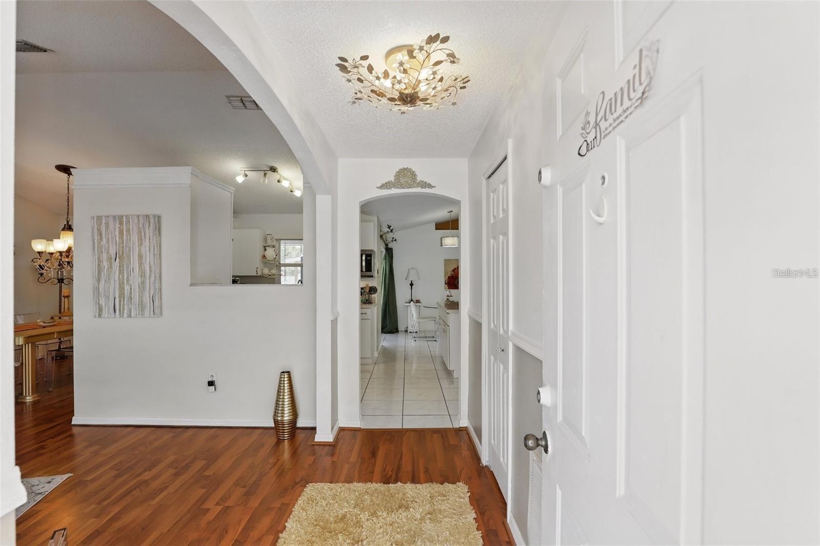 417 JEFFERS ST — photo 3