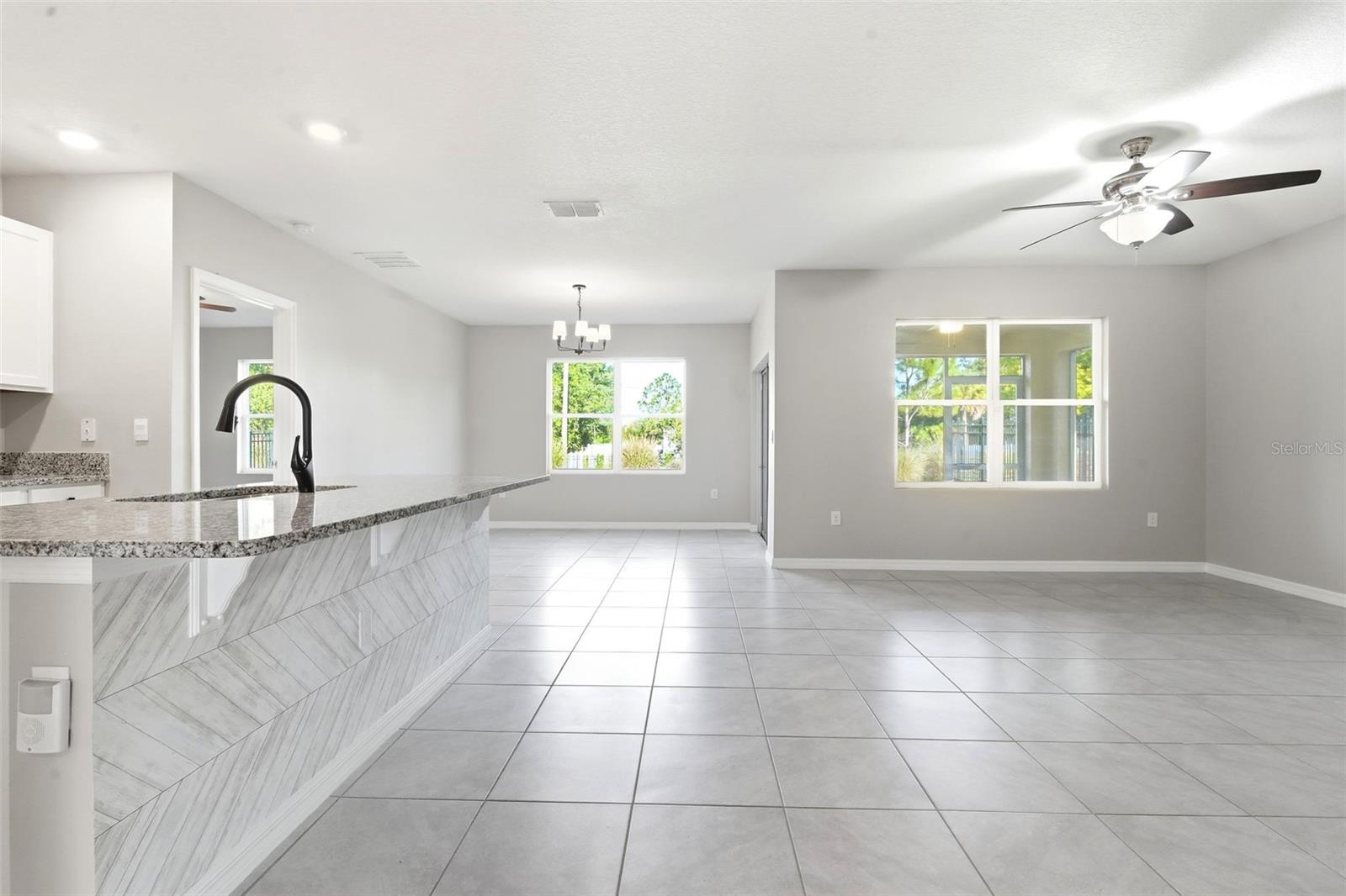 895 LAZIO CIR — photo 5