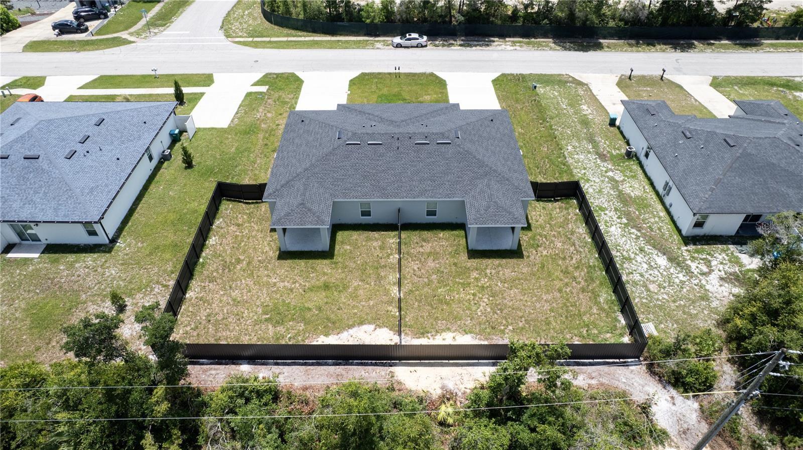 2232 FERNWOOD ST — photo 2