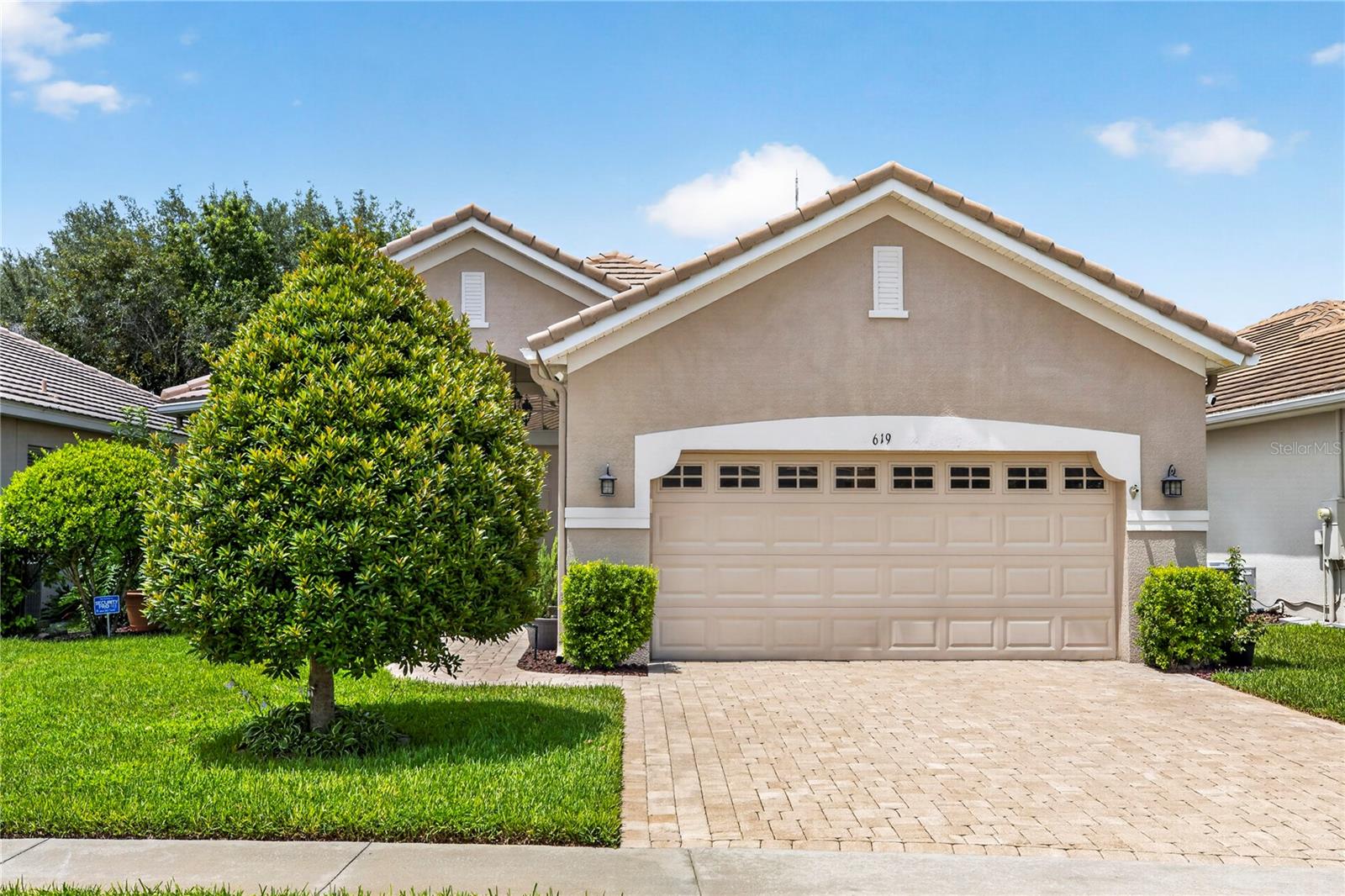619 NEWHALL LN — photo 2