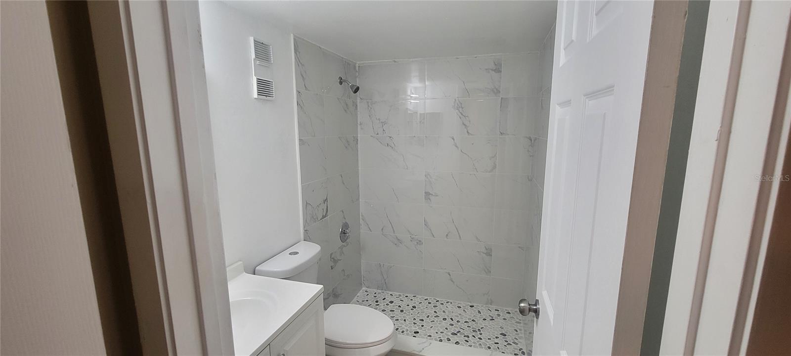 180 MAGNOLIA WOODS CT #9C — photo 5