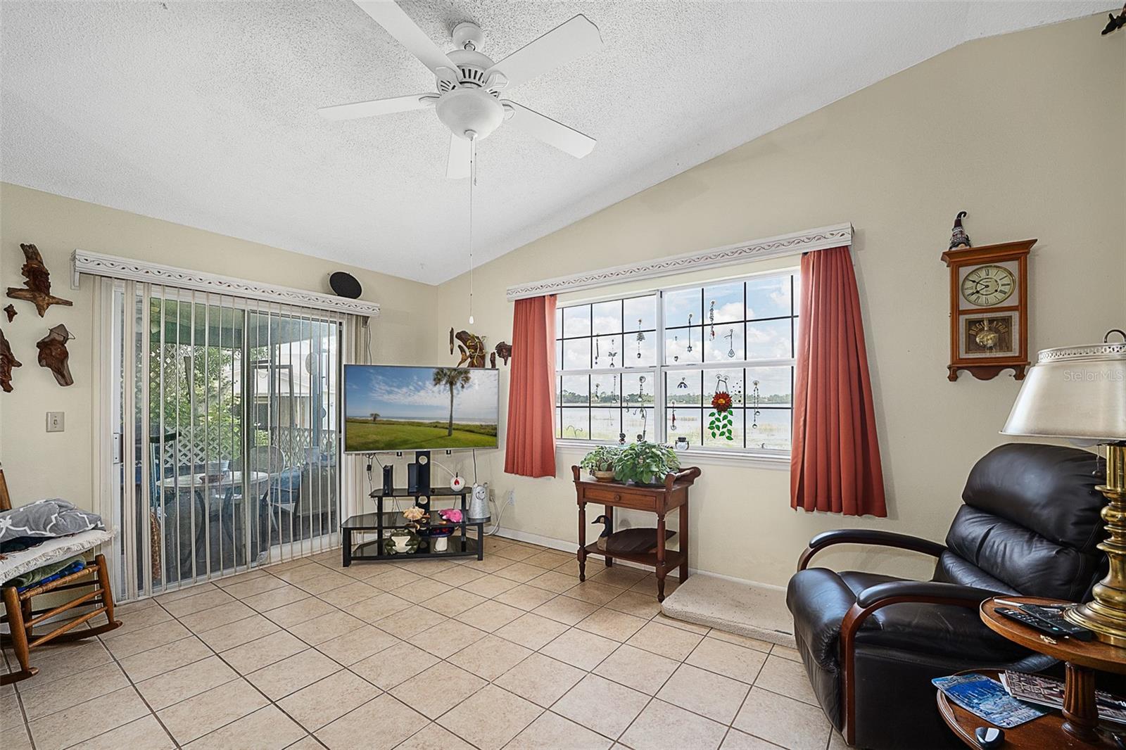 2372 MITCHELL ISLAND RD — photo 12