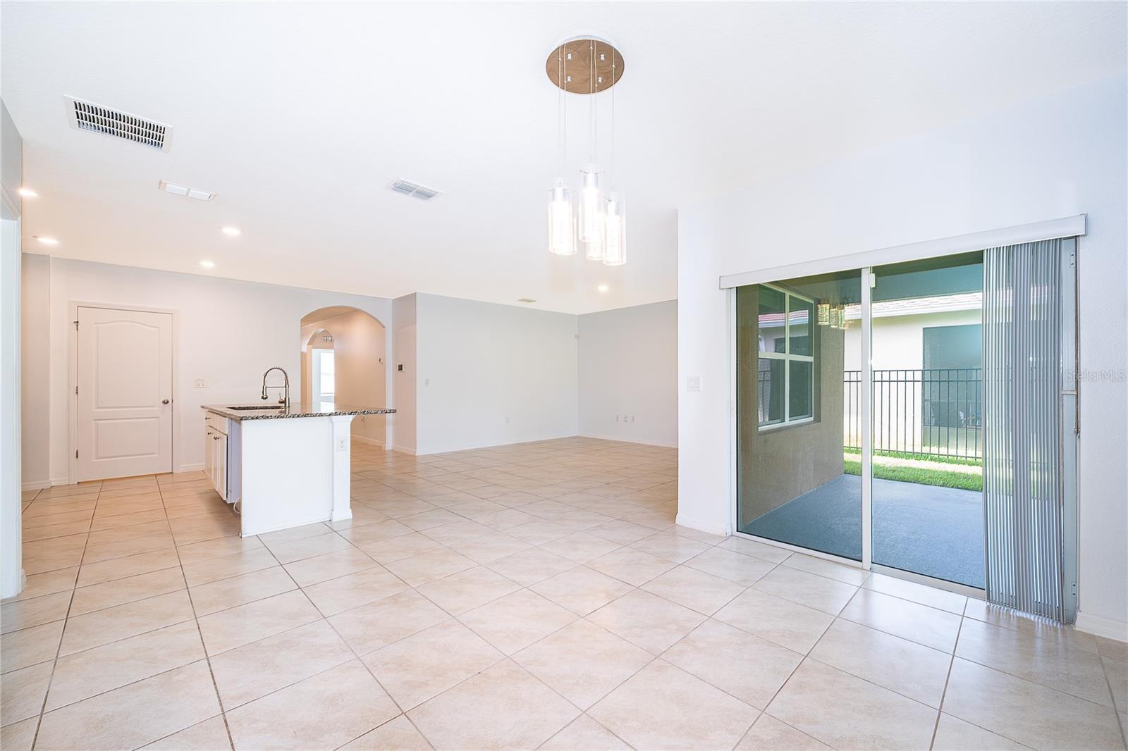 239 LAZIO CIR — photo 7