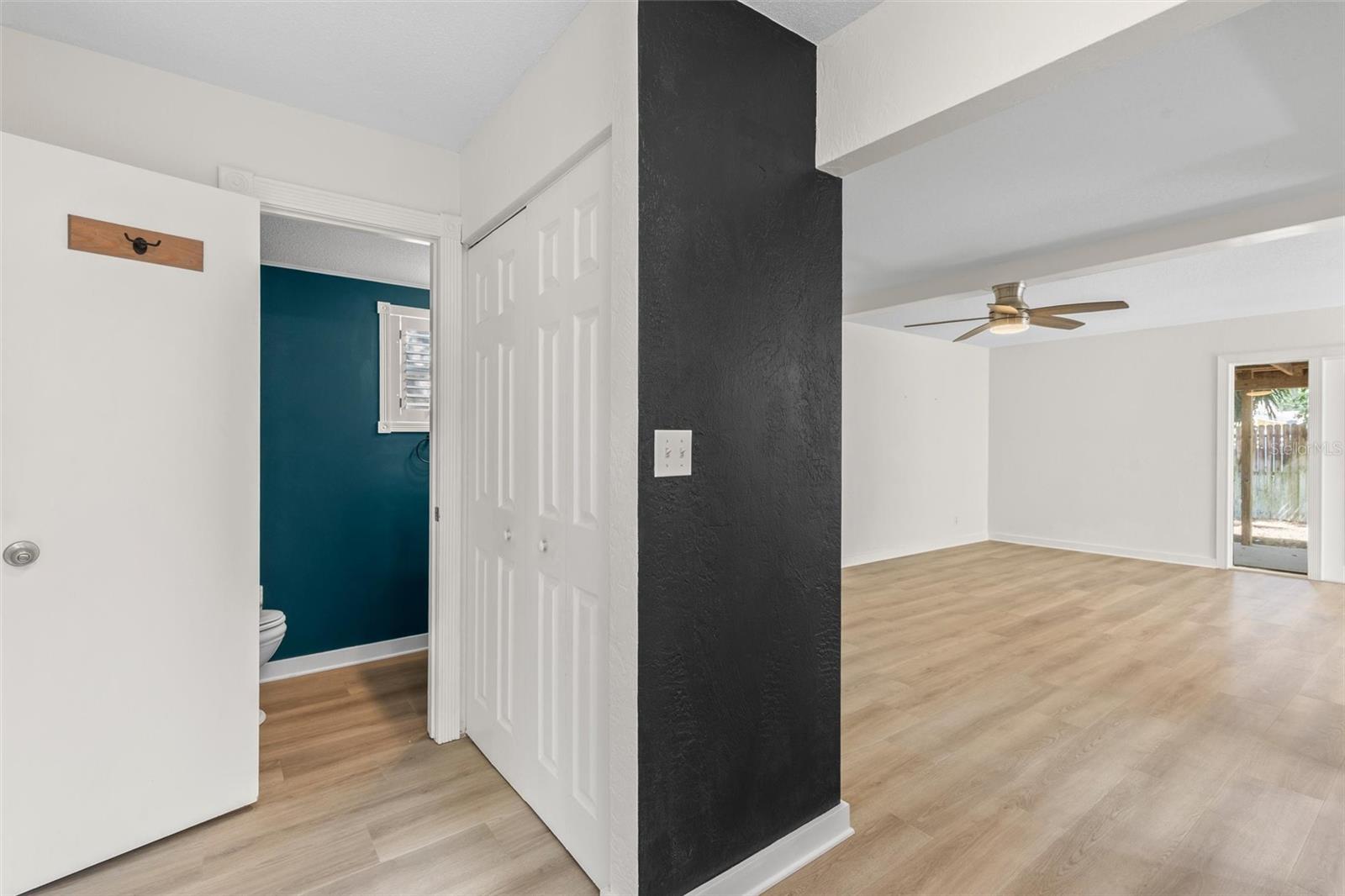 108 NORTHBROOK LN — photo 3