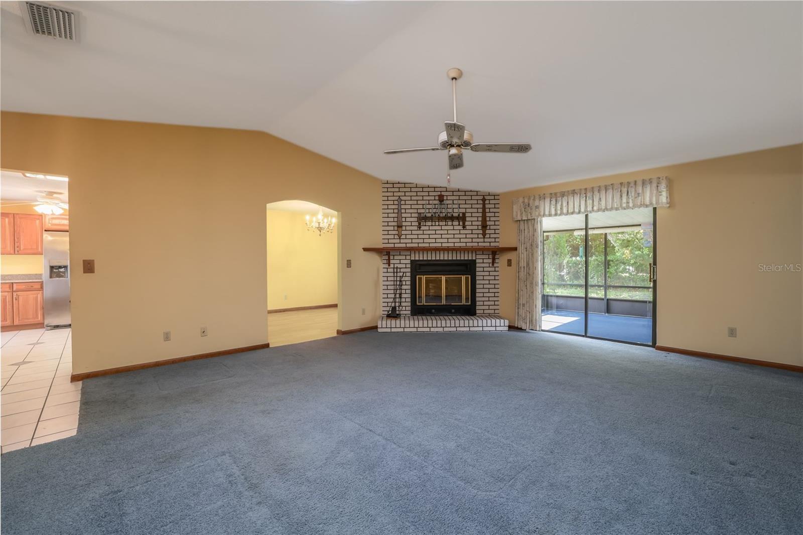 229 GEORGETOWNE BLVD — photo 7