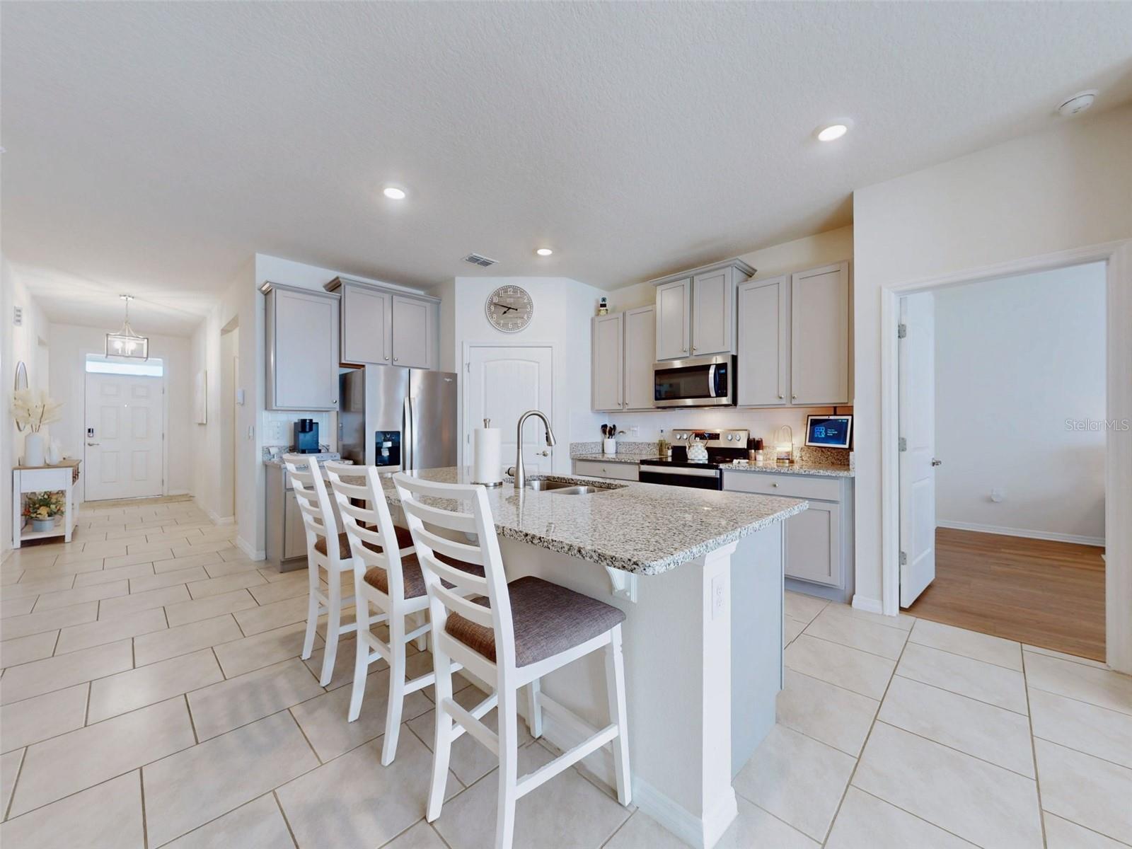 1739 RED ROCK RD — photo 10
