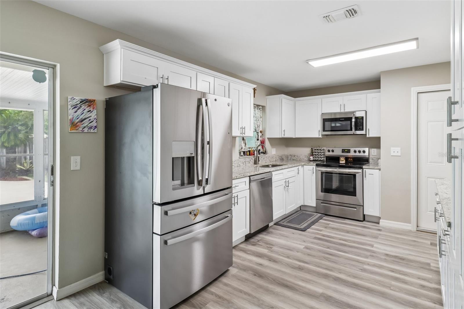 1200 E HANCOCK DR — photo 11