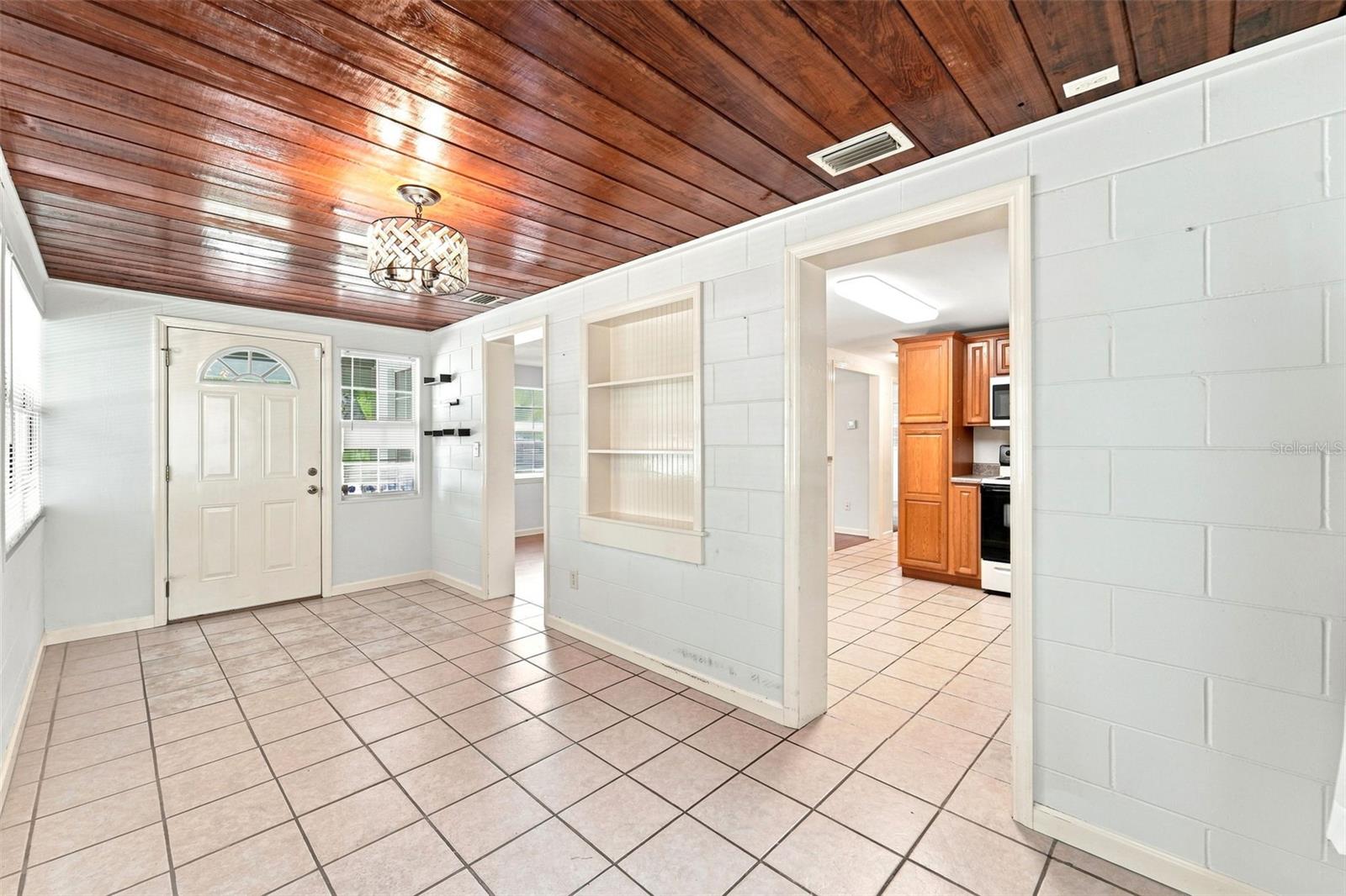 44 VOLUSIA DR — photo 11