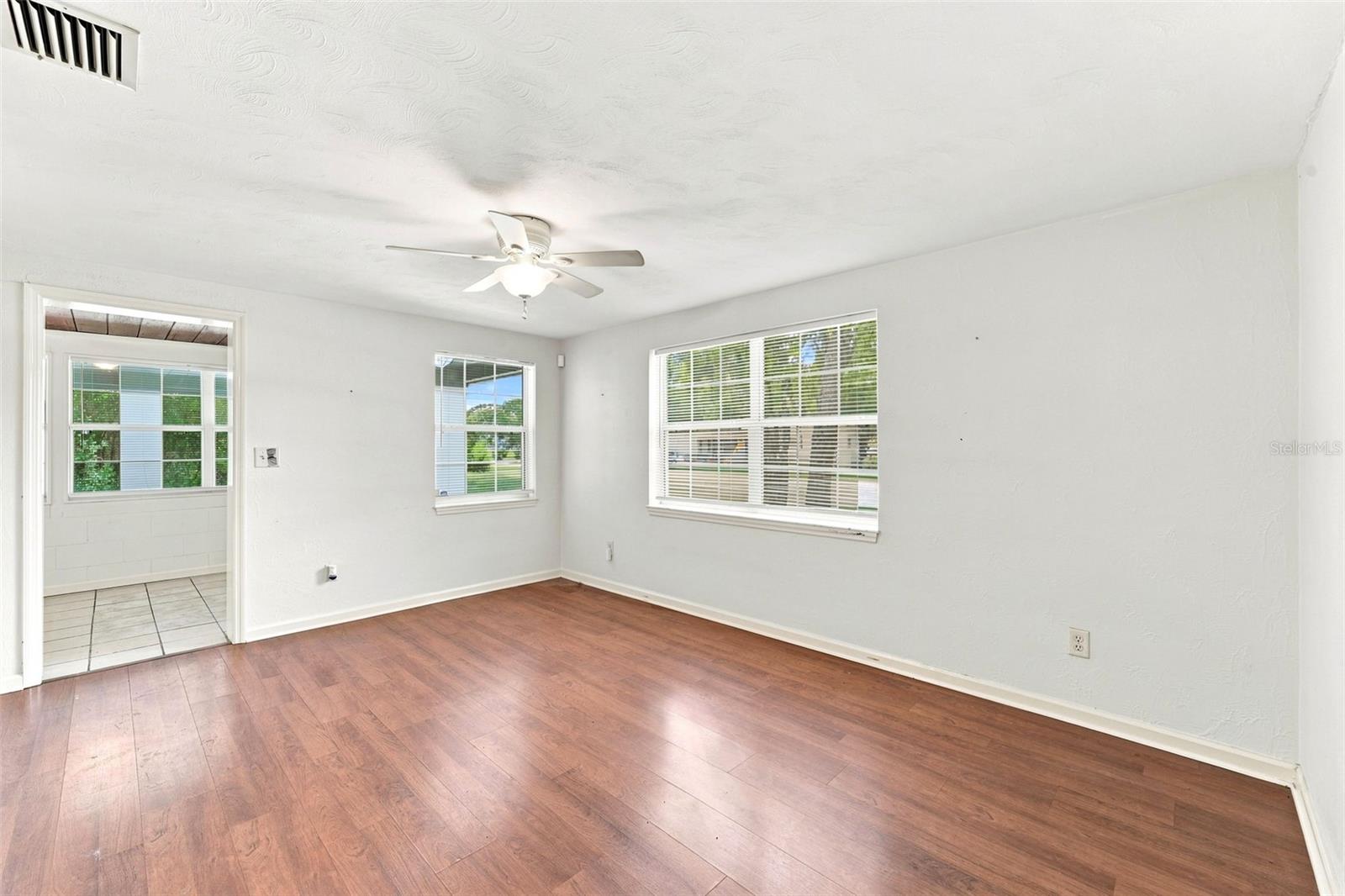 44 VOLUSIA DR — photo 8