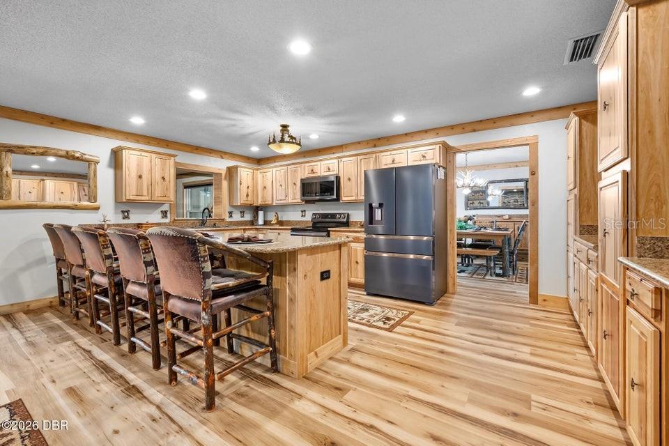 120 PEACHTREE CIR — photo 3