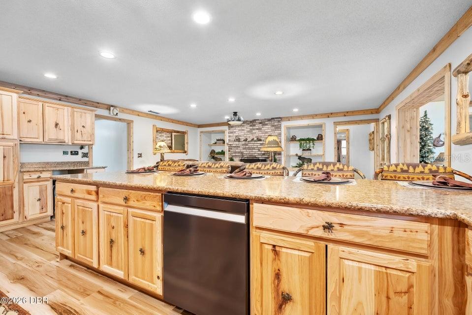 120 PEACHTREE CIR — photo 8