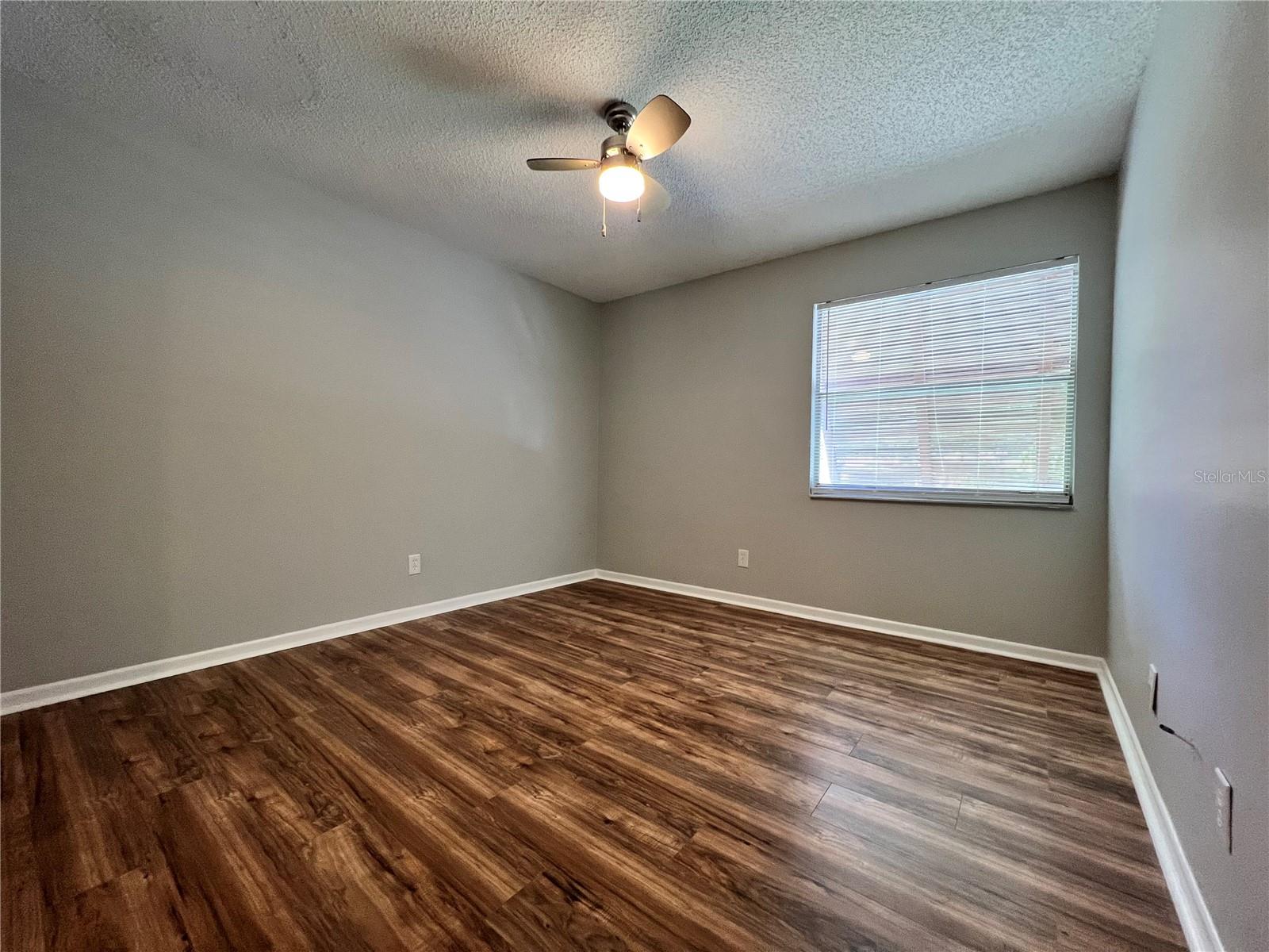 100 SWEETGUM WOODS CT #3D — photo 8