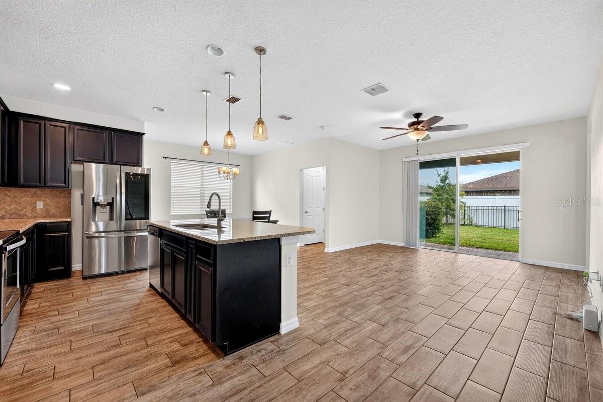 3833 LOON LN — photo 6