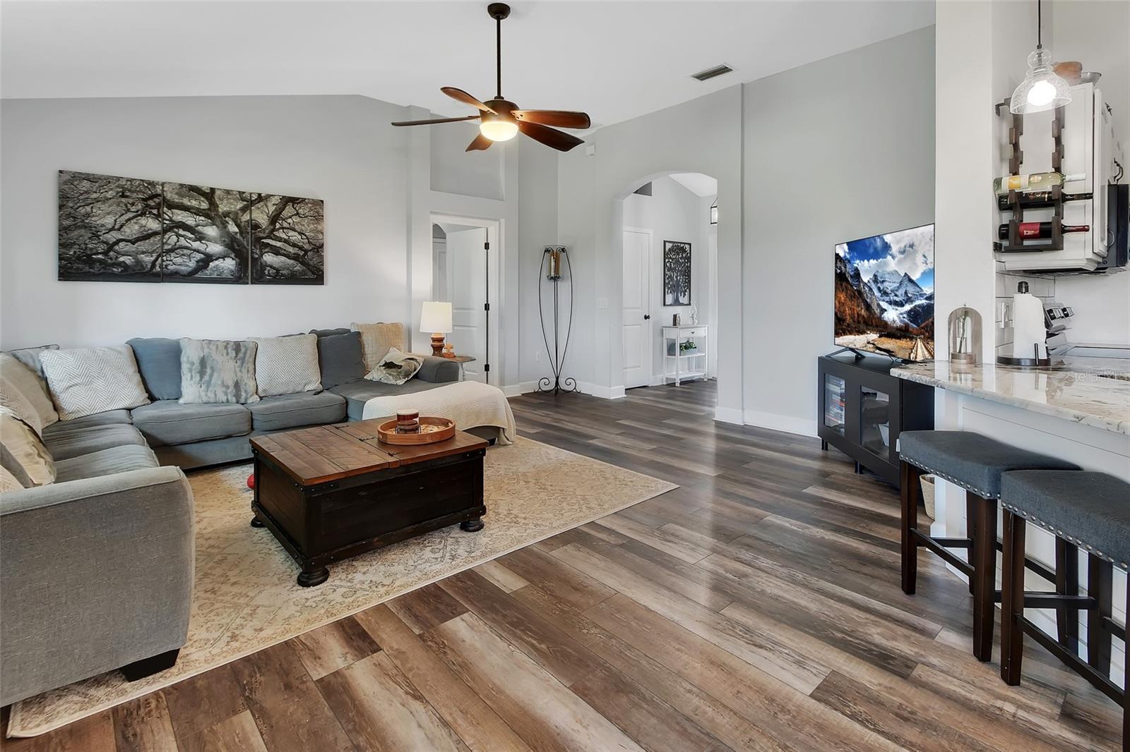 523 KONOMAC LAKE DR — photo 10