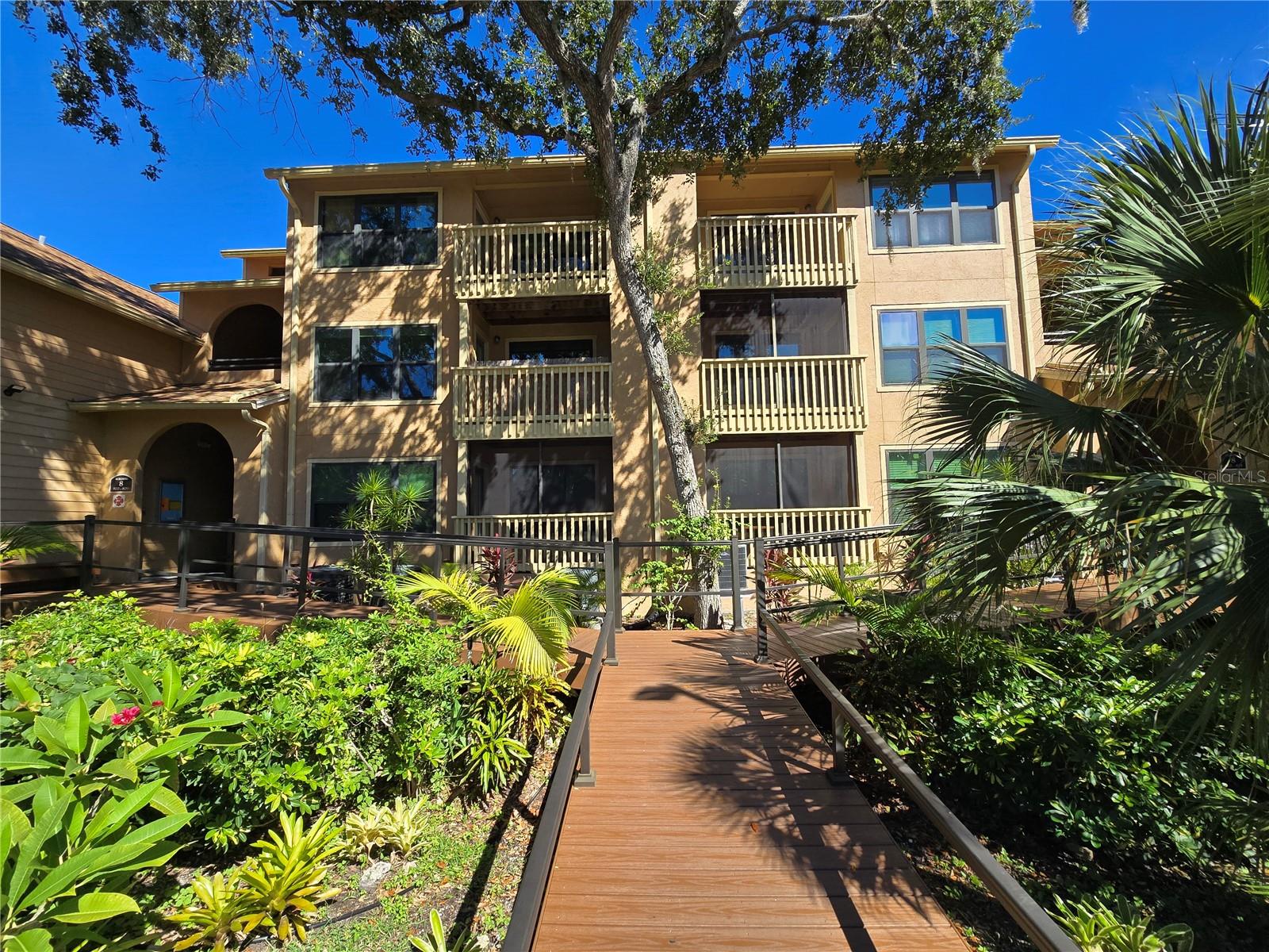 1401 S PALMETTO AVE #809