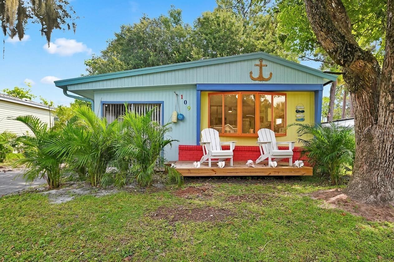 109 CYPRESS DR