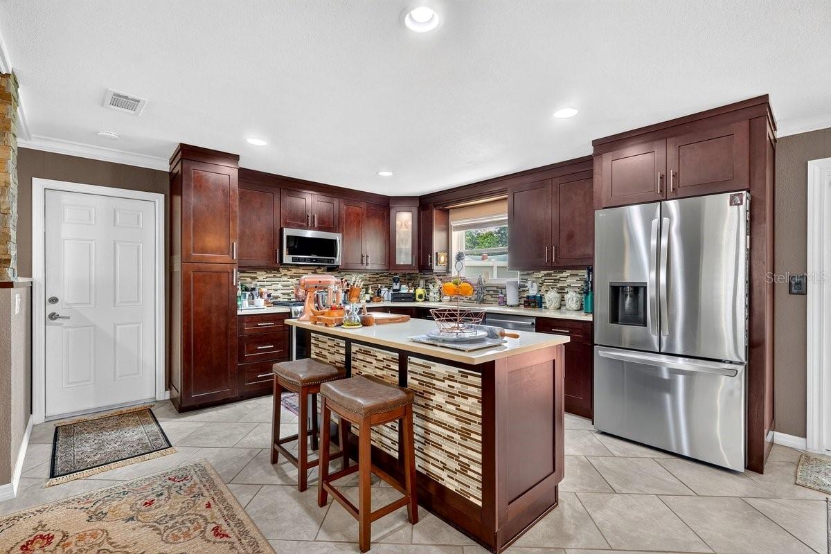 20 TWIN RIVER DR — photo 12