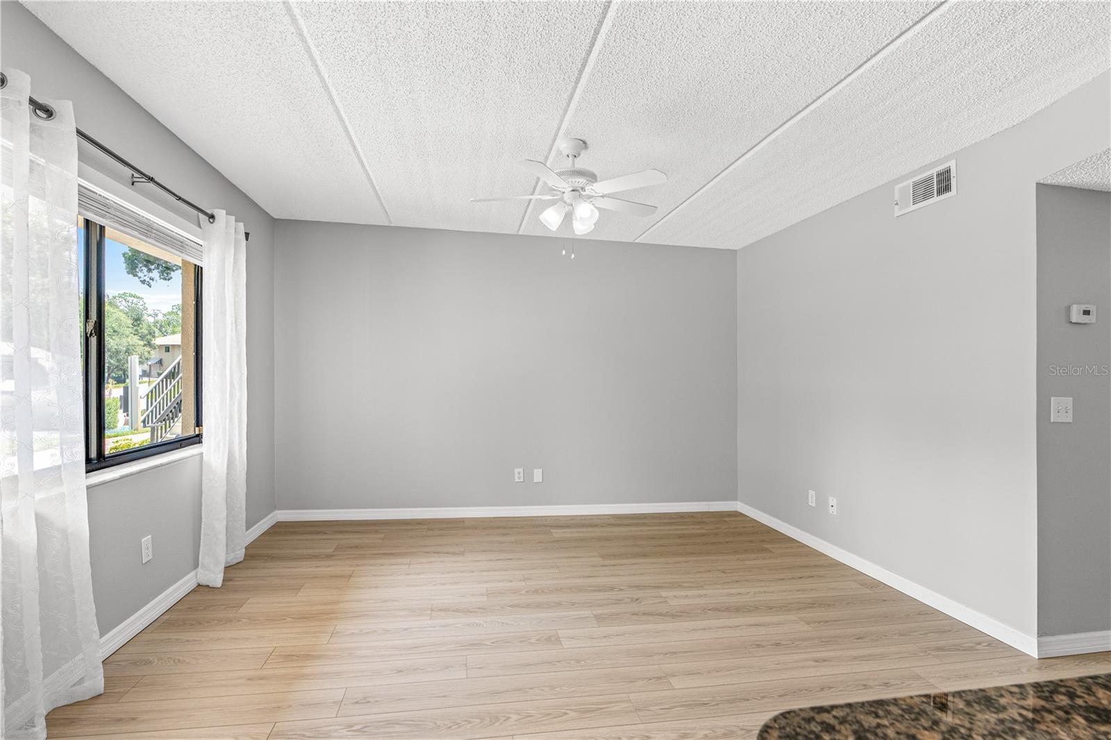 1601 BIG TREE RD #803 — photo 10