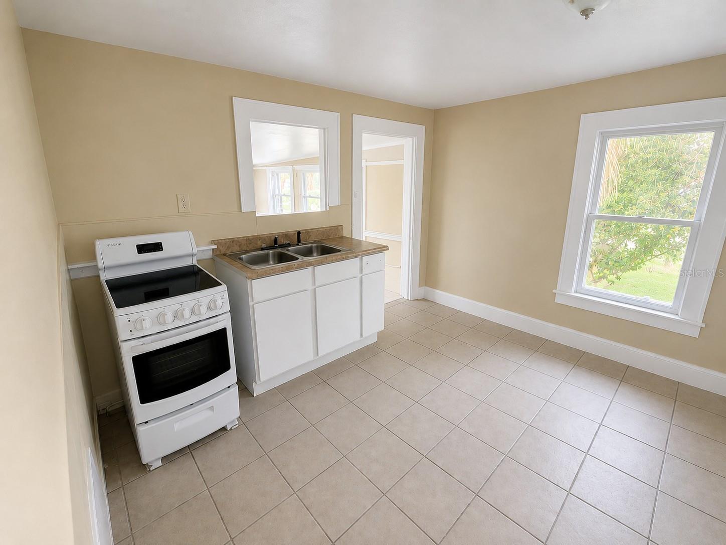 308 N PENINSULA DR — photo 6