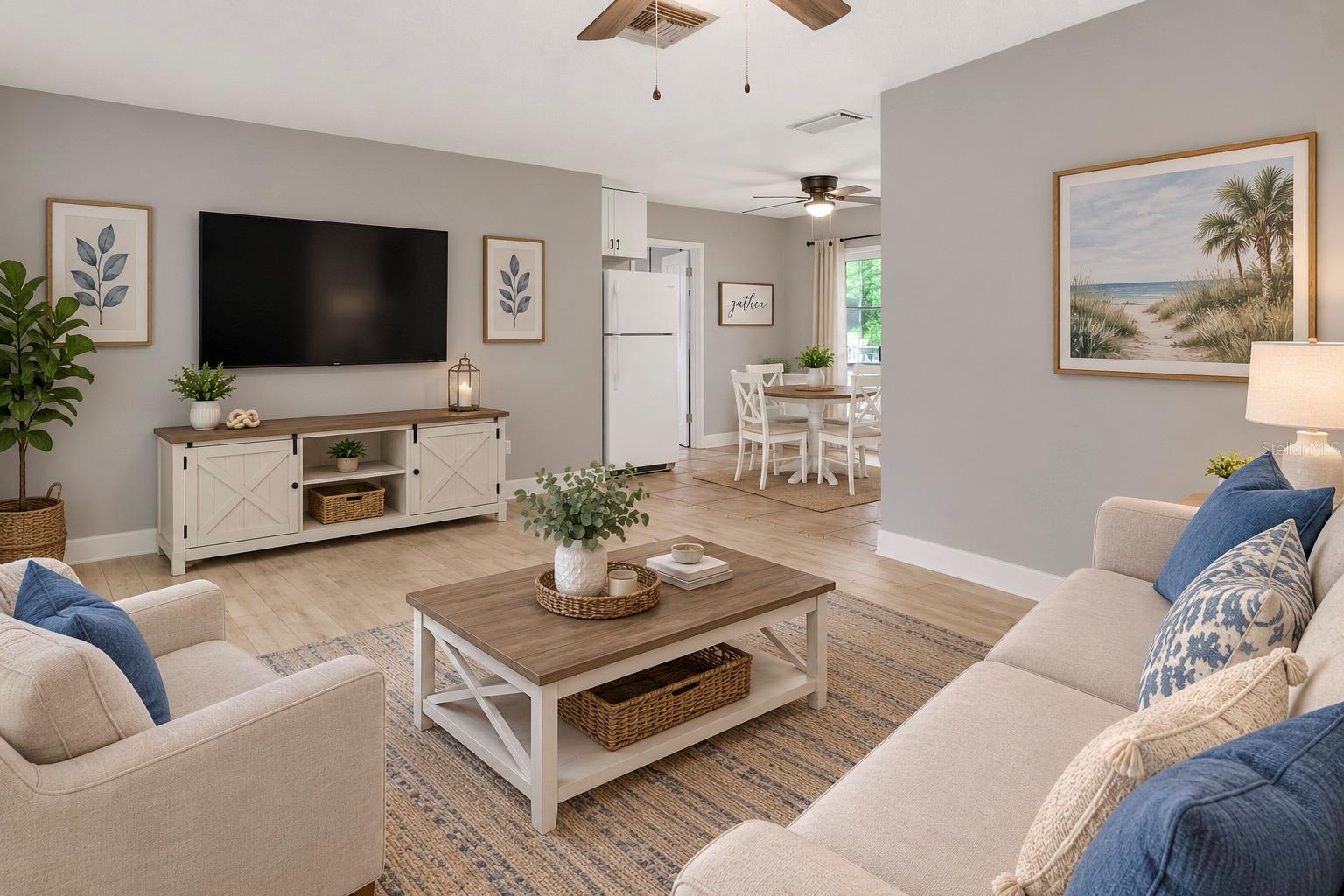 1532 N NORMANDY BLVD — photo 3