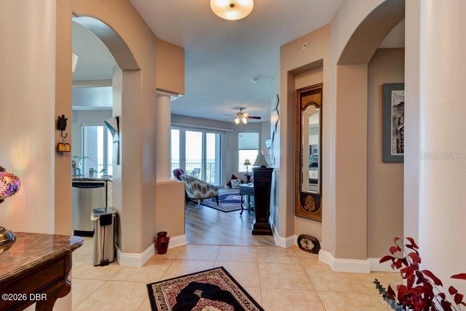 3737 S ATLANTIC AVE #401 — photo 7