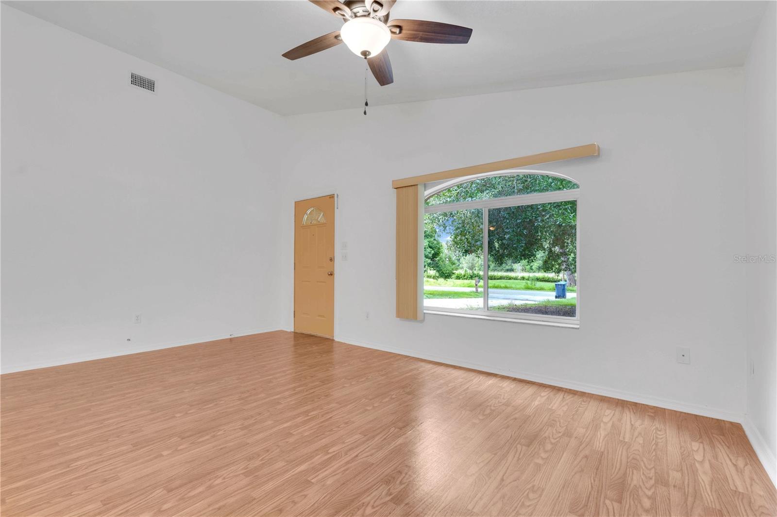 623 PARQUE DR — photo 7