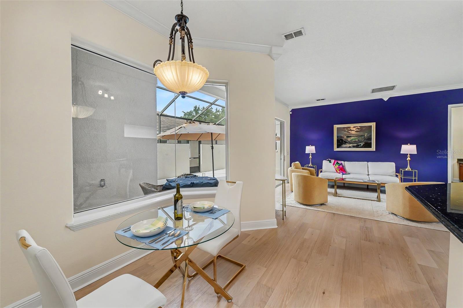 522 NEWHALL LN — photo 7