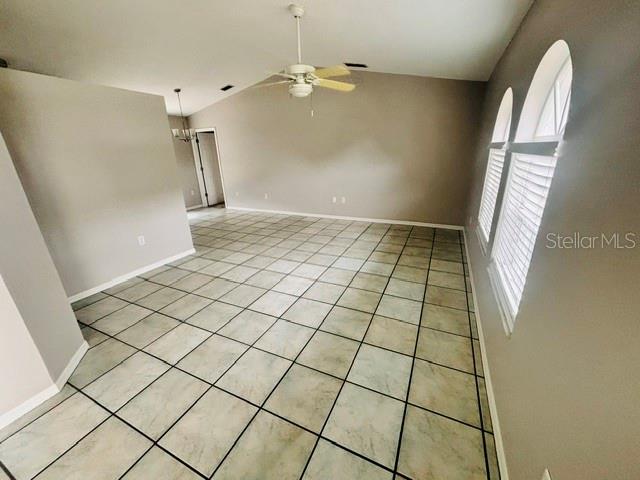 2830 ASCOT LN — photo 5