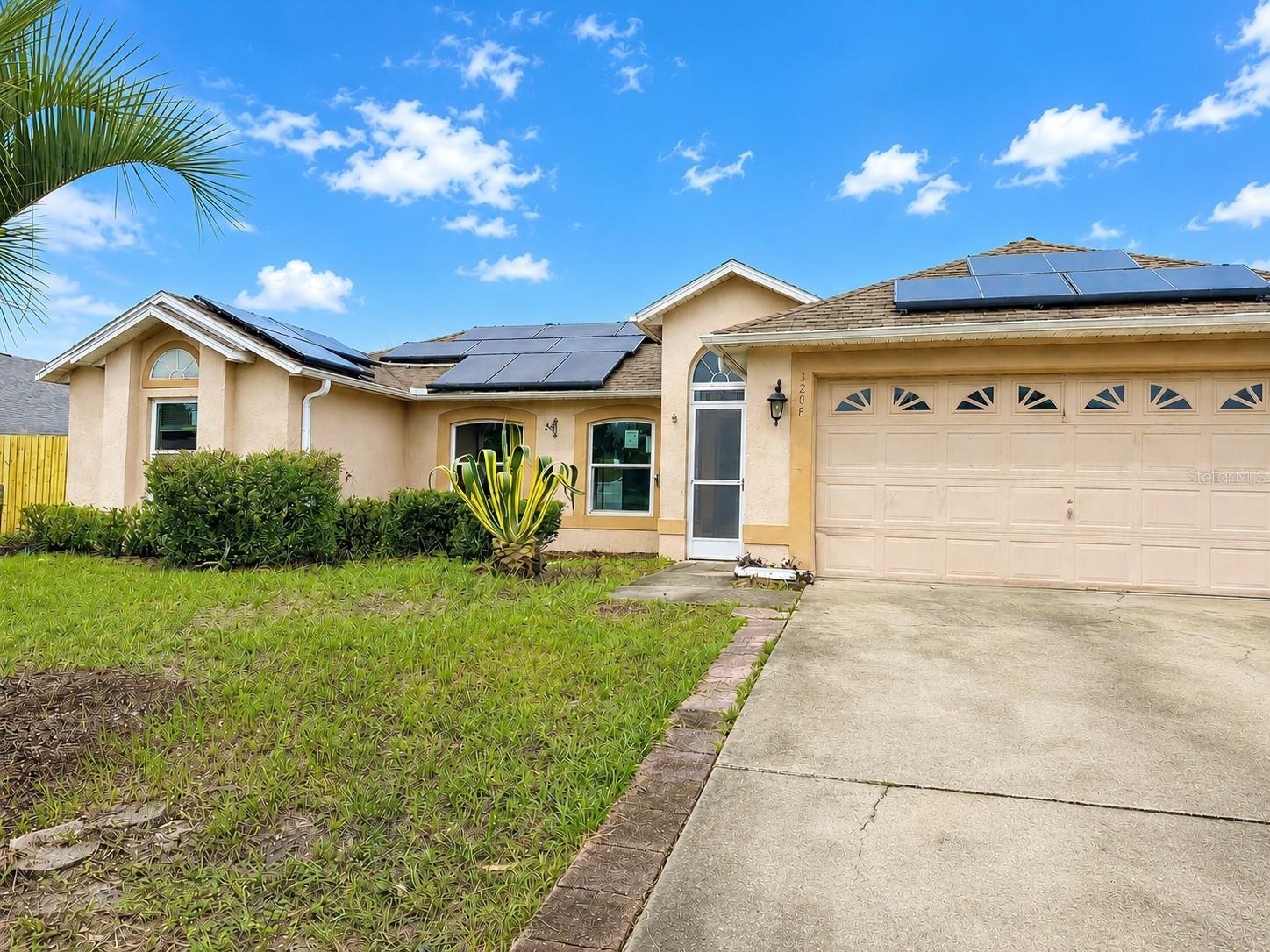 3208 KINGS RIDGE TER