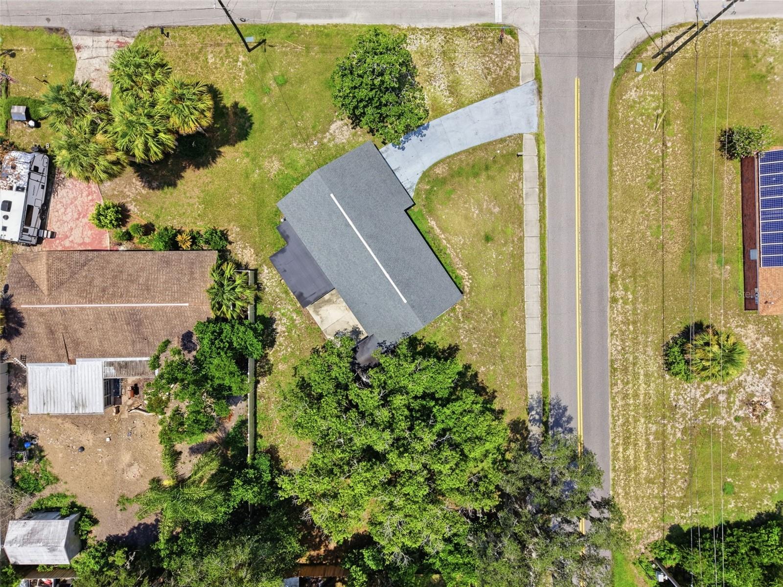 259 COLOMBA RD — photo 11