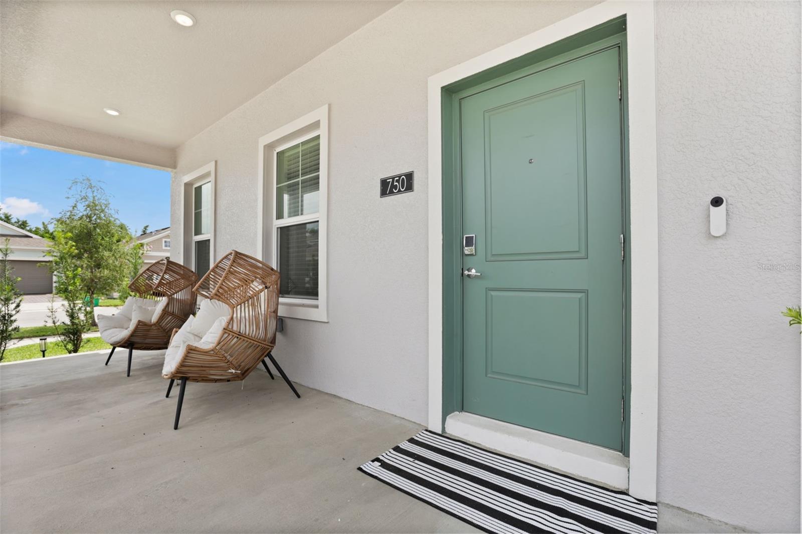 750 HONEYROCK ST — photo 3